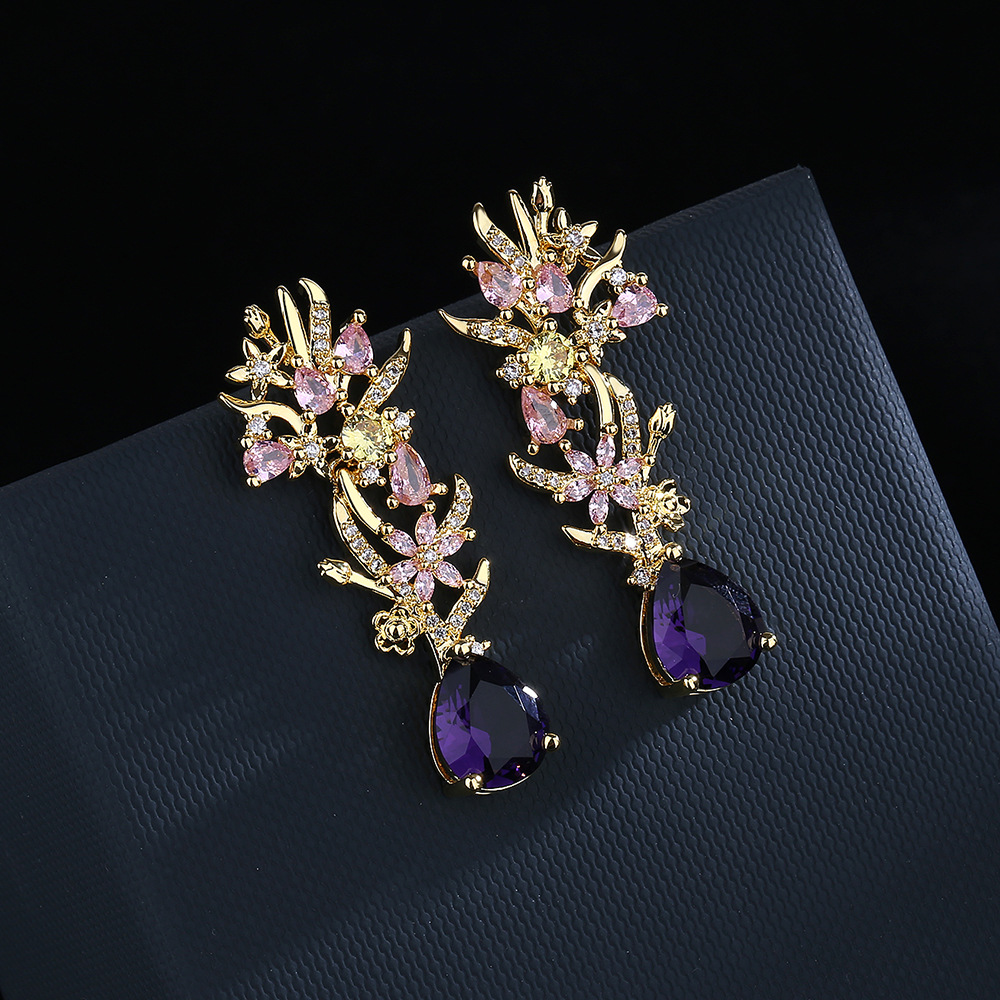 Street Fashion Earrings - Übertriebene Atmosphäre Zirkon Blumenohrringe Mode farbiger