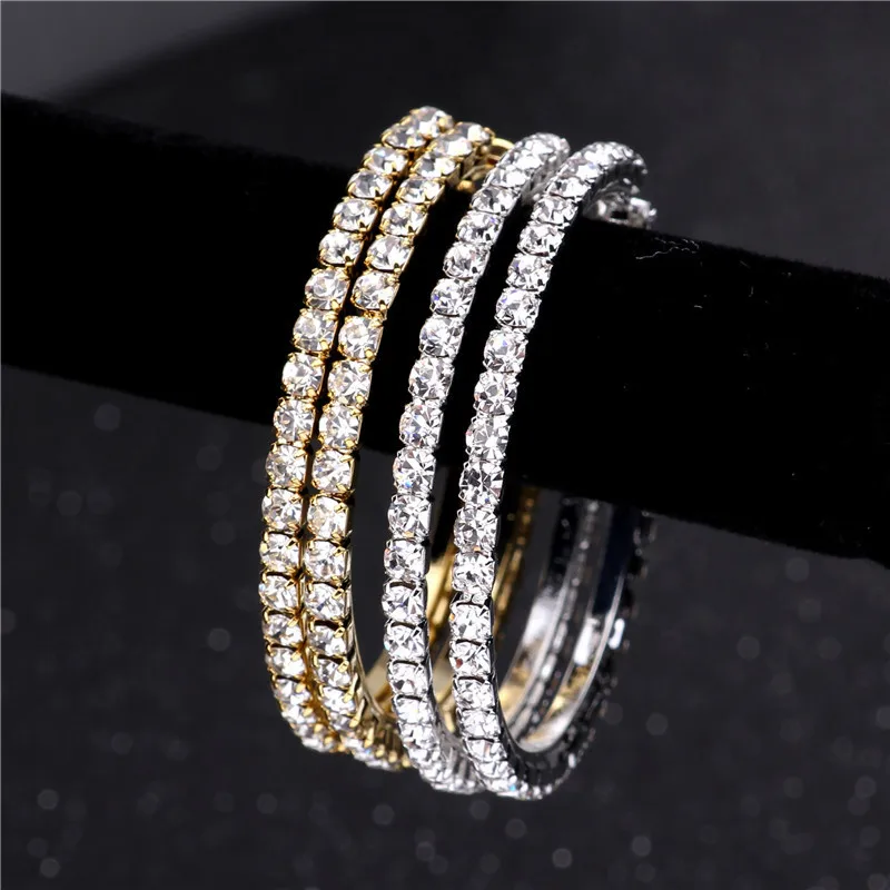 Clip-on-Ohrringe für Frauen. K – Street Fashion Earrings Bewertung und Preis