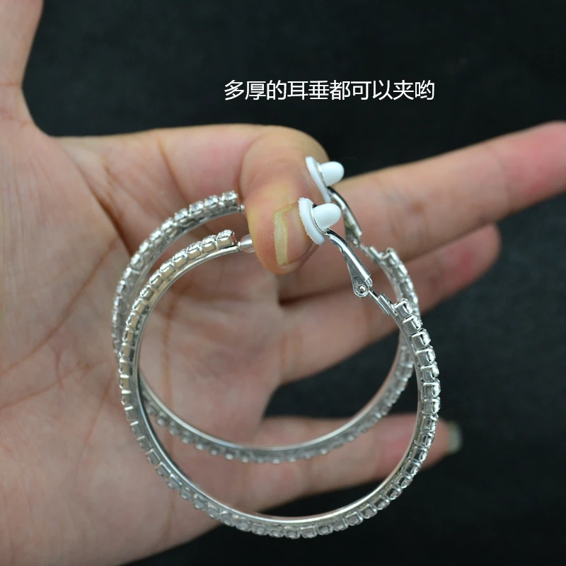 Clip-on-Ohrringe für Frauen. K – Street Fashion Earrings Bewertung und Preis