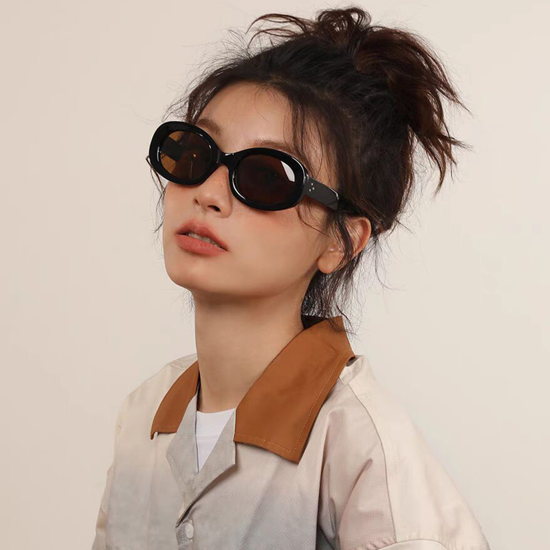 Vielseitige Mode Sonnenbrillen – Street Fashion Photo Bewertung und Preis