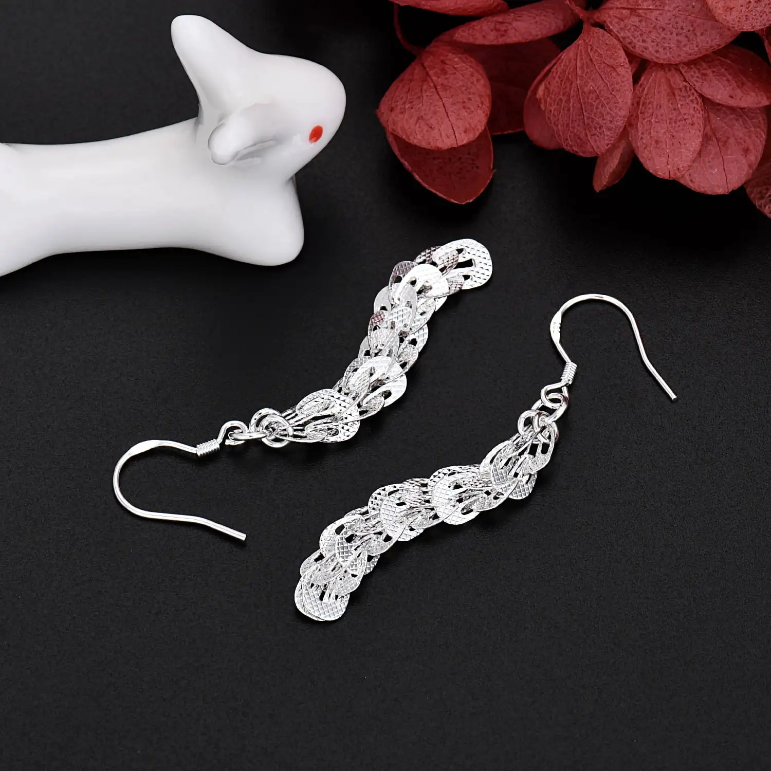 Neue elegante Ohrringe aus fei – Street Fashion Earrings Bewertung und Preis